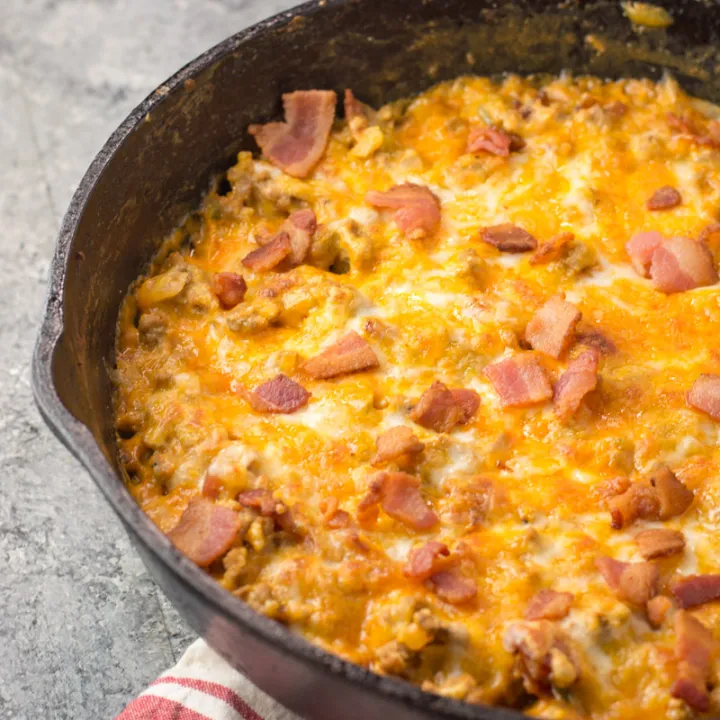 One Pan Bacon Cheeseburger